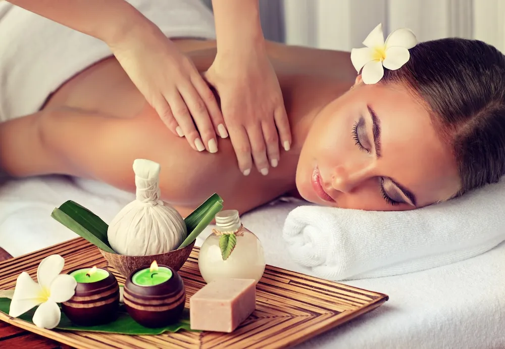 Thai aromatherapy massage 